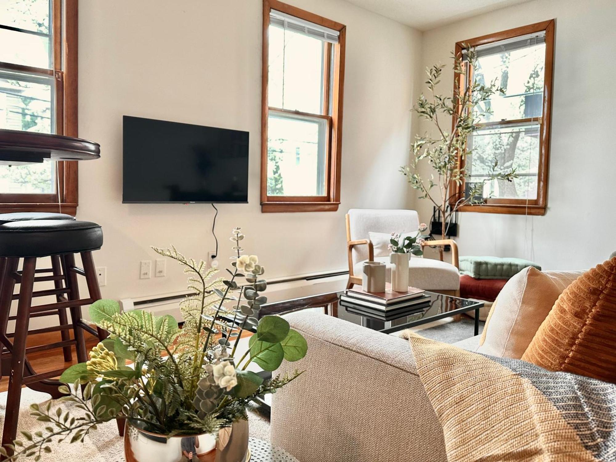 Appartamento Ao Destinations - Wooster Street In Little Italy New Haven Esterno foto